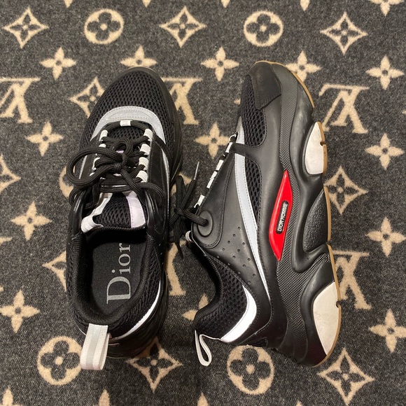 Dior Other - Dior “B22” Sneaker